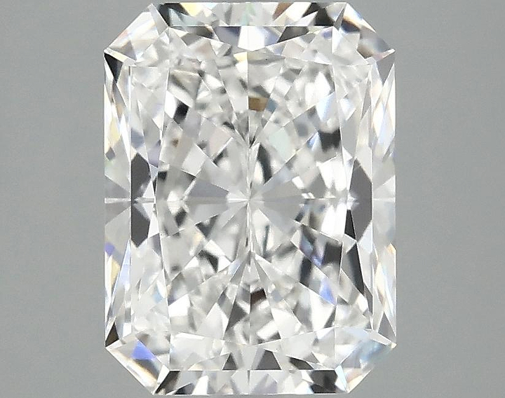 2.85 Carat Radiant Shaped Excellent Cut VS1 IGI Certified Lab Grown Diamond
