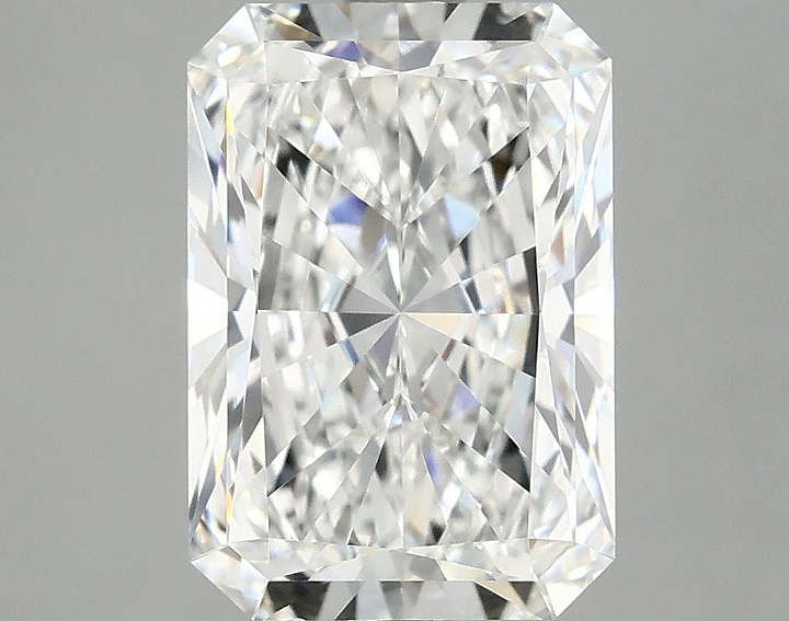 3.08 Carat Radiant Shaped Ideal Cut VS1 IGI Certified Lab Grown Diamond