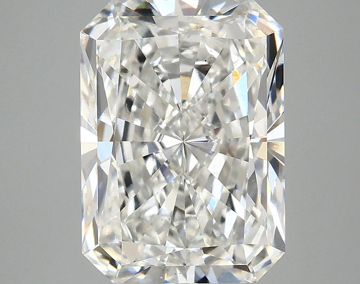 3.8 Carat Radiant Shaped Ideal Cut VS2 IGI Certified Lab Grown Diamond