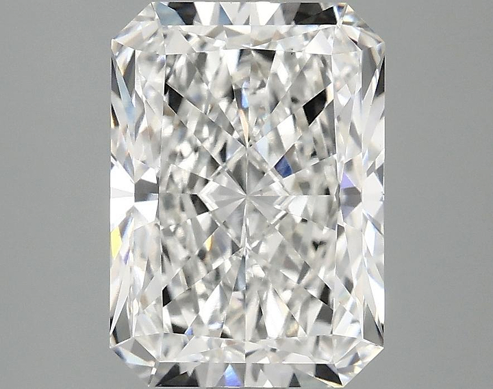 3.05 Carat Radiant Shaped Ideal Cut VS1 IGI Certified Lab Grown Diamond