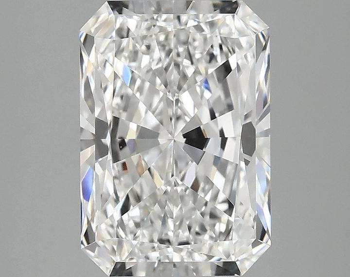 3.02 Carat Radiant Shaped Ideal Cut VVS2 IGI Certified Lab Grown Diamond