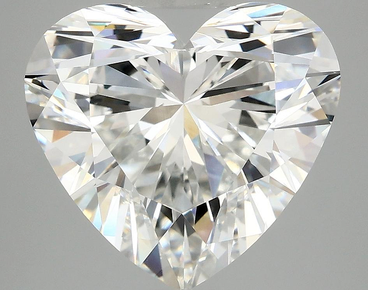 5.03 Carat Heart Shaped Ideal Cut VVS2 IGI Certified Lab Grown Diamond