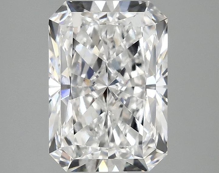 3.04 Carat Radiant Shaped Ideal Cut VS1 IGI Certified Lab Grown Diamond