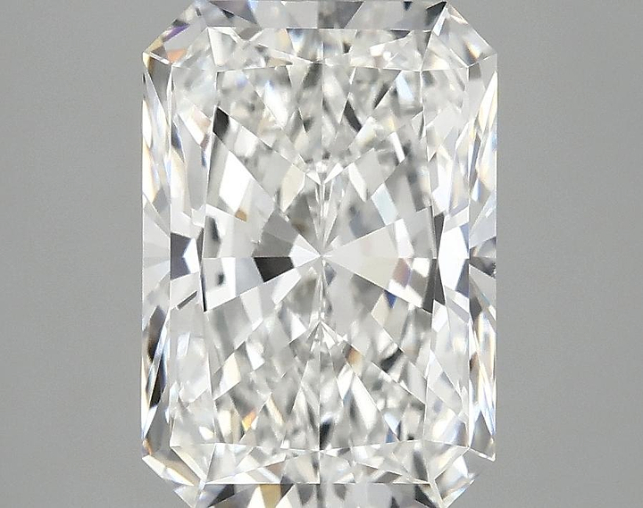 3.43 Carat Radiant Shaped Ideal Cut VS2 IGI Certified Lab Grown Diamond