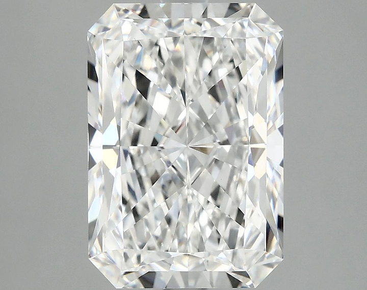 4.04 Carat Radiant Shaped Ideal Cut VS1 IGI Certified Lab Grown Diamond