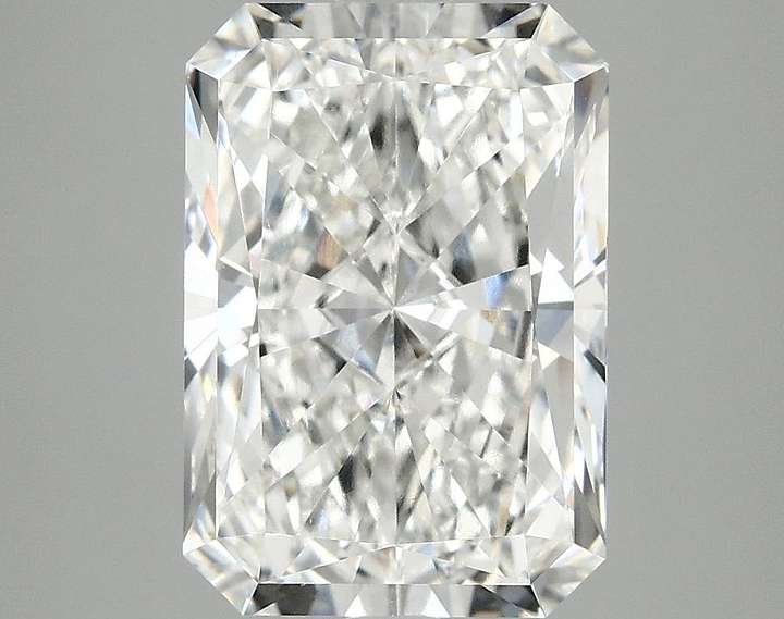 3.88 Carat Radiant Shaped Ideal Cut VVS2 IGI Certified Lab Grown Diamond