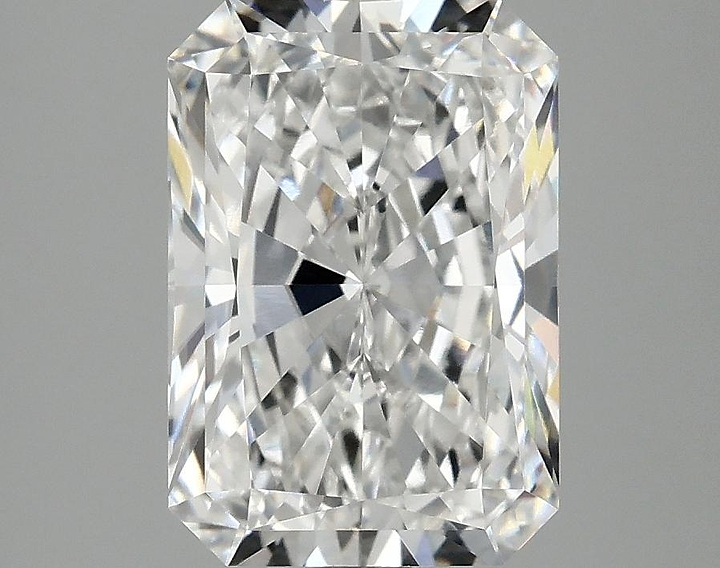 3.03 Carat Radiant Shaped Ideal Cut VVS2 IGI Certified Lab Grown Diamond