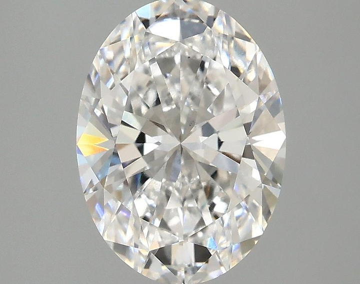 2.0 Carat Oval Shaped Excellent Cut VS2 IGI Certified Lab Grown Diamond