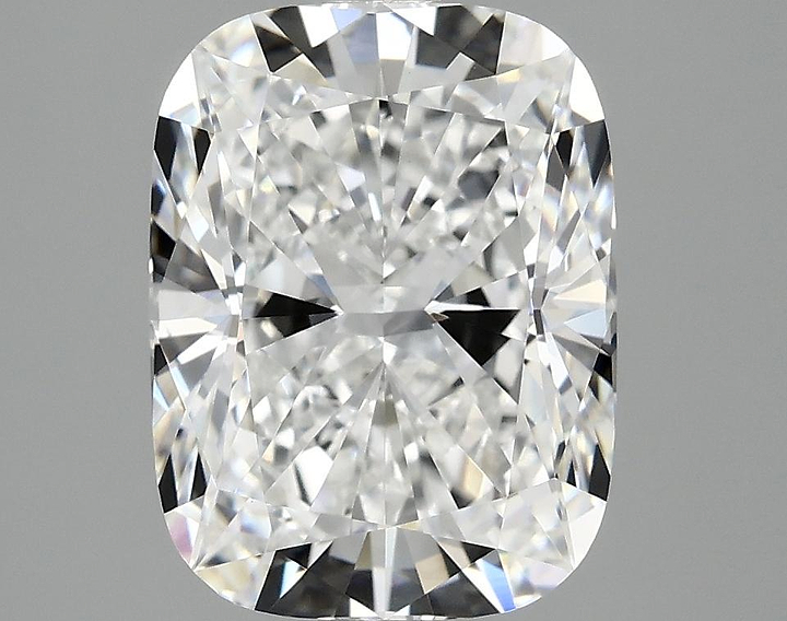 3.1 Carat Cushion Shaped Excellent Cut VVS2 IGI Certified Lab Grown Diamond