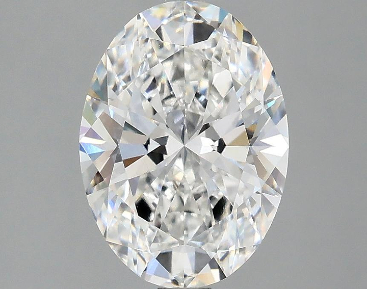 2.1 Carat Oval Shaped Ideal Cut VVS2 IGI Certified Lab Grown Diamond
