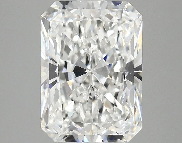 3.04 Carat Radiant Shaped Excellent Cut VS1 IGI Certified Lab Grown Diamond
