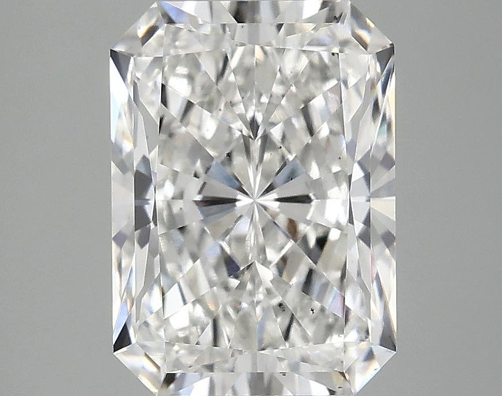 3.08 Carat Radiant Shaped Excellent Cut SI1 IGI Certified Lab Grown Diamond
