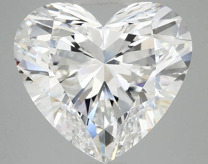 6.21 Carat Heart Shaped Ideal Cut VS1 IGI Certified Lab Grown Diamond