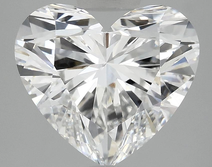 3.86 Carat Heart Shaped Ideal Cut VS1 IGI Certified Lab Grown Diamond