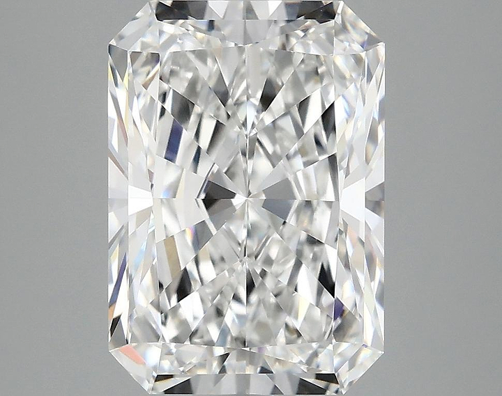4.06 Carat Radiant Shaped Ideal Cut VS1 IGI Certified Lab Grown Diamond