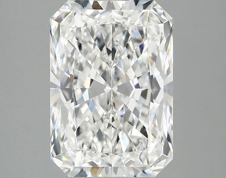 3.07 Carat Radiant Shaped Ideal Cut VVS2 IGI Certified Lab Grown Diamond