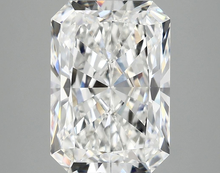 4.99 Carat Radiant Shaped Ideal Cut VVS2 IGI Certified Lab Grown Diamond