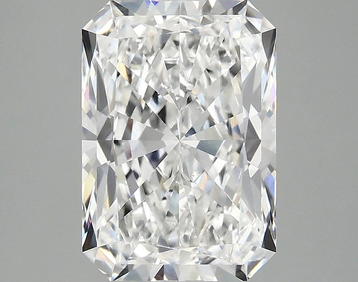 3.02 Carat Radiant Shaped Ideal Cut VS2 IGI Certified Lab Grown Diamond