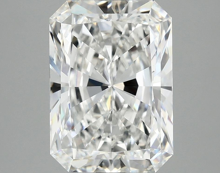 4.02 Carat Radiant Shaped Ideal Cut VVS2 IGI Certified Lab Grown Diamond