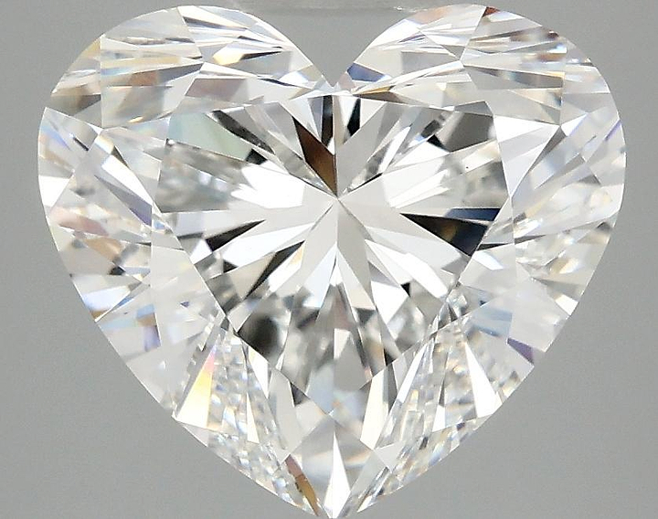 4.1 Carat Heart Shaped Ideal Cut VS1 IGI Certified Lab Grown Diamond