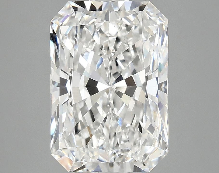 3.05 Carat Radiant Shaped Ideal Cut VS1 IGI Certified Lab Grown Diamond