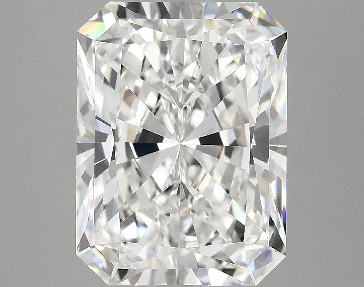 4.06 Carat Radiant Shaped Excellent Cut VVS2 IGI Certified Lab Grown Diamond
