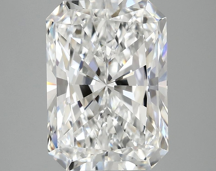 4.03 Carat Radiant Shaped Ideal Cut VVS2 IGI Certified Lab Grown Diamond
