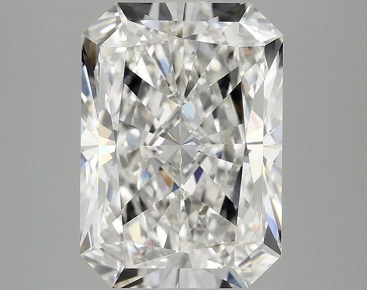 3.8 Carat Radiant Shaped Ideal Cut VS1 IGI Certified Lab Grown Diamond