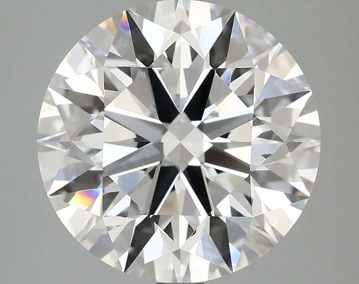 5.07 Carat Round Shaped Excellent Cut VVS2 IGI Certified Lab Grown Diamond