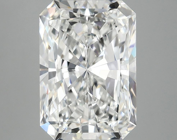 4.19 Carat Radiant Shaped Ideal Cut VVS2 IGI Certified Lab Grown Diamond
