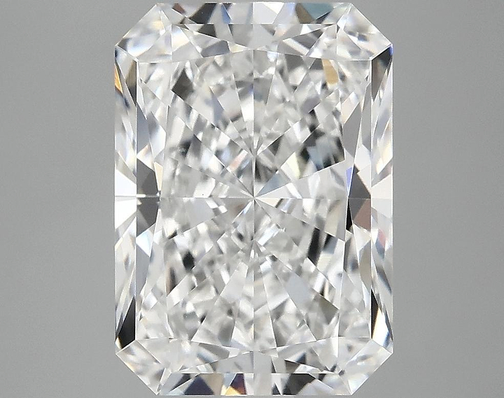 4.06 Carat Radiant Shaped Ideal Cut VVS2 IGI Certified Lab Grown Diamond