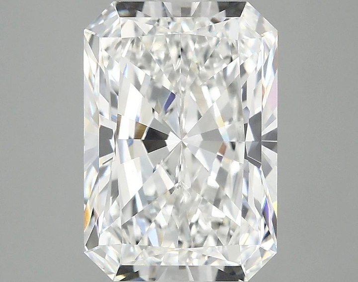 3.06 Carat Radiant Shaped Ideal Cut VVS2 IGI Certified Lab Grown Diamond