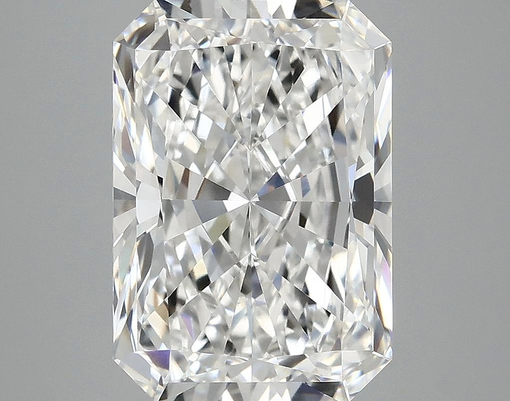 4.99 Carat Radiant Shaped Ideal Cut VVS2 IGI Certified Lab Grown Diamond