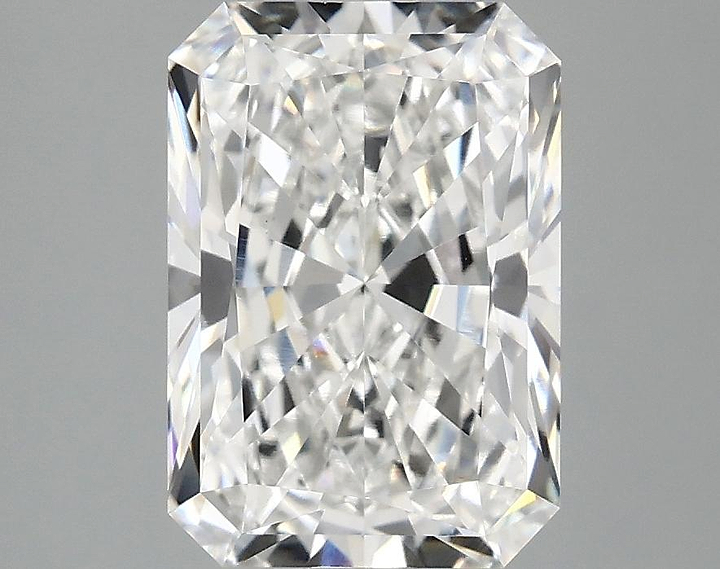 3.06 Carat Radiant Shaped Ideal Cut VVS2 IGI Certified Lab Grown Diamond