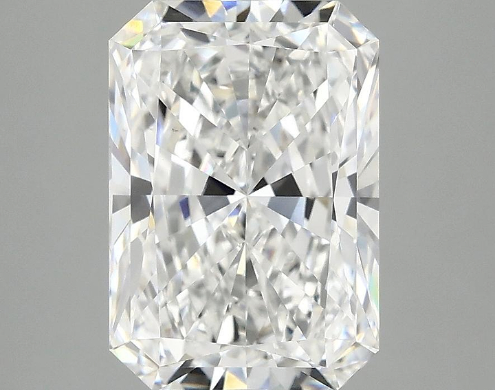 3.09 Carat Radiant Shaped Ideal Cut VS1 IGI Certified Lab Grown Diamond