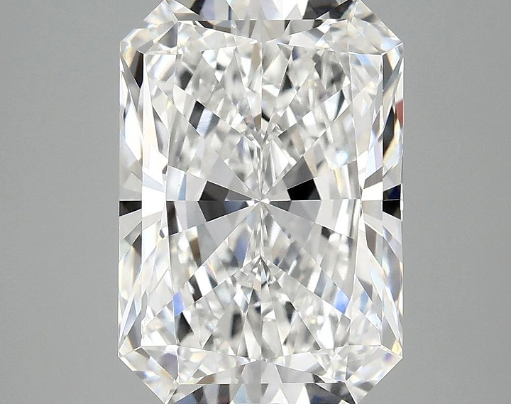 4.08 Carat Radiant Shaped Ideal Cut VVS2 IGI Certified Lab Grown Diamond