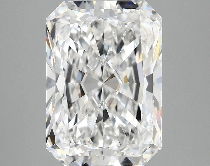 4.18 Carat Radiant Shaped Ideal Cut VVS2 IGI Certified Lab Grown Diamond