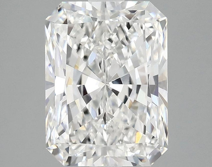 3.04 Carat Radiant Shaped Excellent Cut VVS2 IGI Certified Lab Grown Diamond