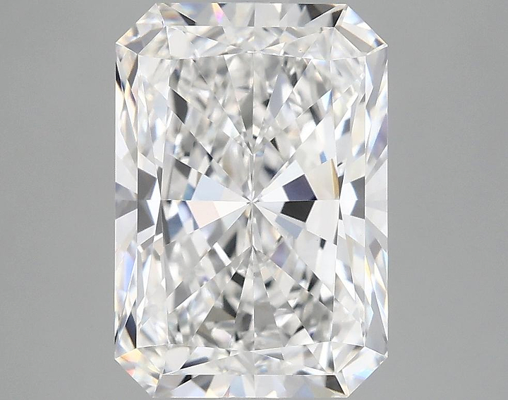 4.09 Carat Radiant Shaped Ideal Cut VVS2 IGI Certified Lab Grown Diamond