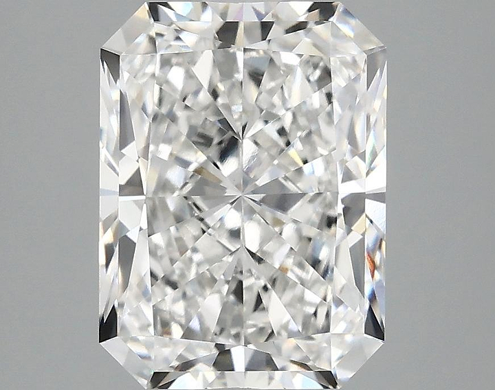 3.05 Carat Radiant Shaped Excellent Cut VVS2 IGI Certified Lab Grown Diamond