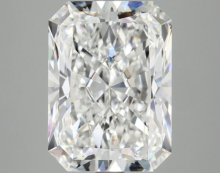 4.1 Carat Radiant Shaped Excellent Cut VVS2 IGI Certified Lab Grown Diamond
