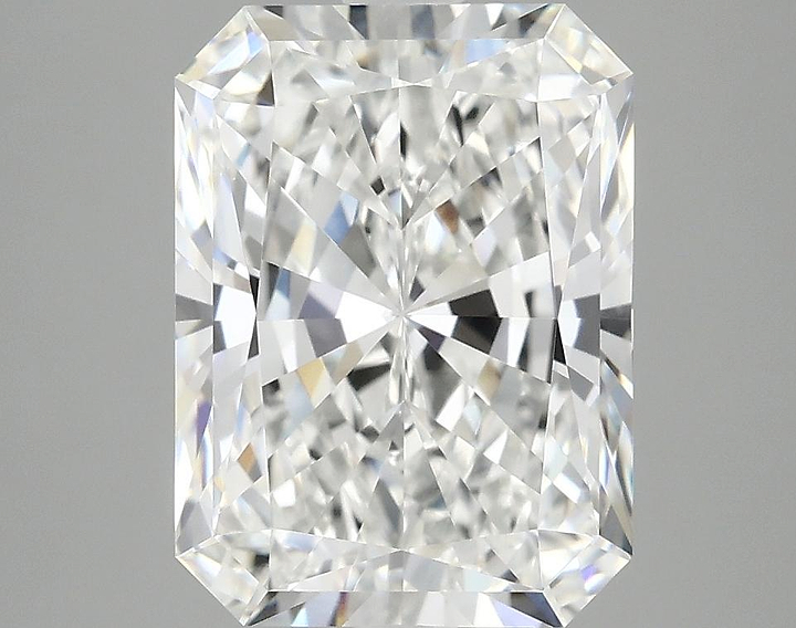 4.1 Carat Radiant Shaped Excellent Cut VVS2 IGI Certified Lab Grown Diamond