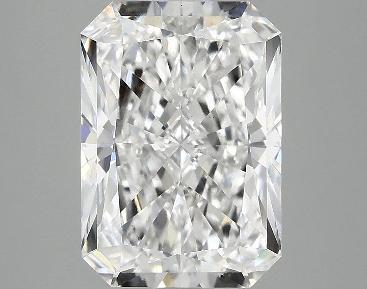 3.08 Carat Radiant Shaped Ideal Cut VS1 IGI Certified Lab Grown Diamond