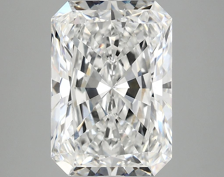 4.18 Carat Radiant Shaped Ideal Cut VVS2 IGI Certified Lab Grown Diamond