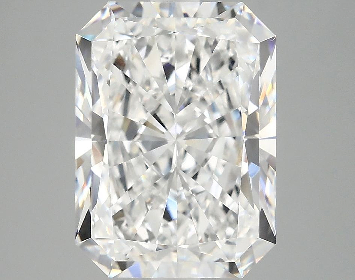 4.03 Carat Radiant Shaped Excellent Cut VVS2 IGI Certified Lab Grown Diamond