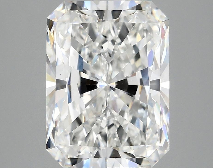 4.03 Carat Radiant Shaped Excellent Cut VS1 IGI Certified Lab Grown Diamond