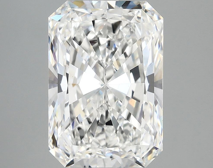 3.98 Carat Radiant Shaped Ideal Cut VS1 IGI Certified Lab Grown Diamond