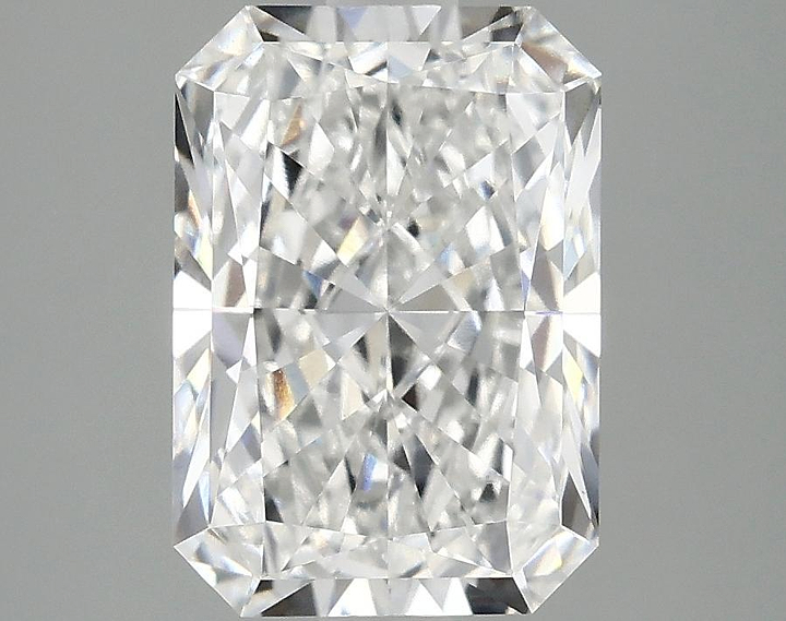 3.07 Carat Radiant Shaped Ideal Cut VS1 IGI Certified Lab Grown Diamond