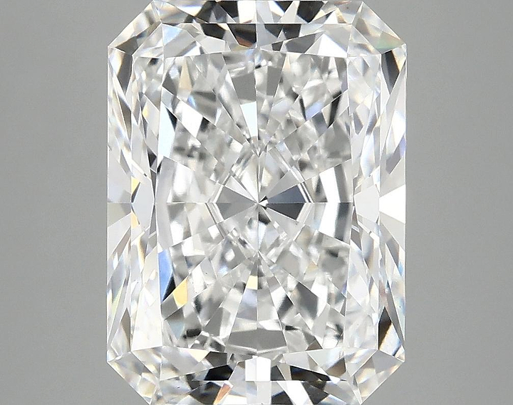 4.99 Carat Radiant Shaped Excellent Cut VS1 IGI Certified Lab Grown Diamond