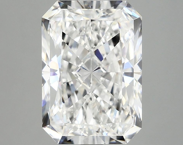 4.02 Carat Radiant Shaped Ideal Cut VVS2 IGI Certified Lab Grown Diamond